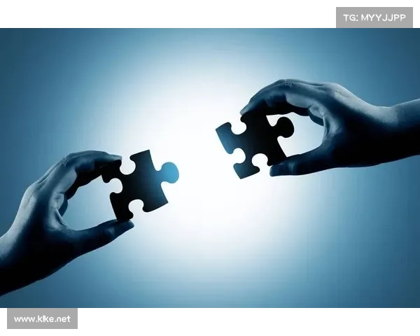 卡鲁耶克在全球化背景下促进文化交流与多元融合的创新路径探索 卡鲁耶克在全球化背景下促进文化交流与多元融合的创新路径探索